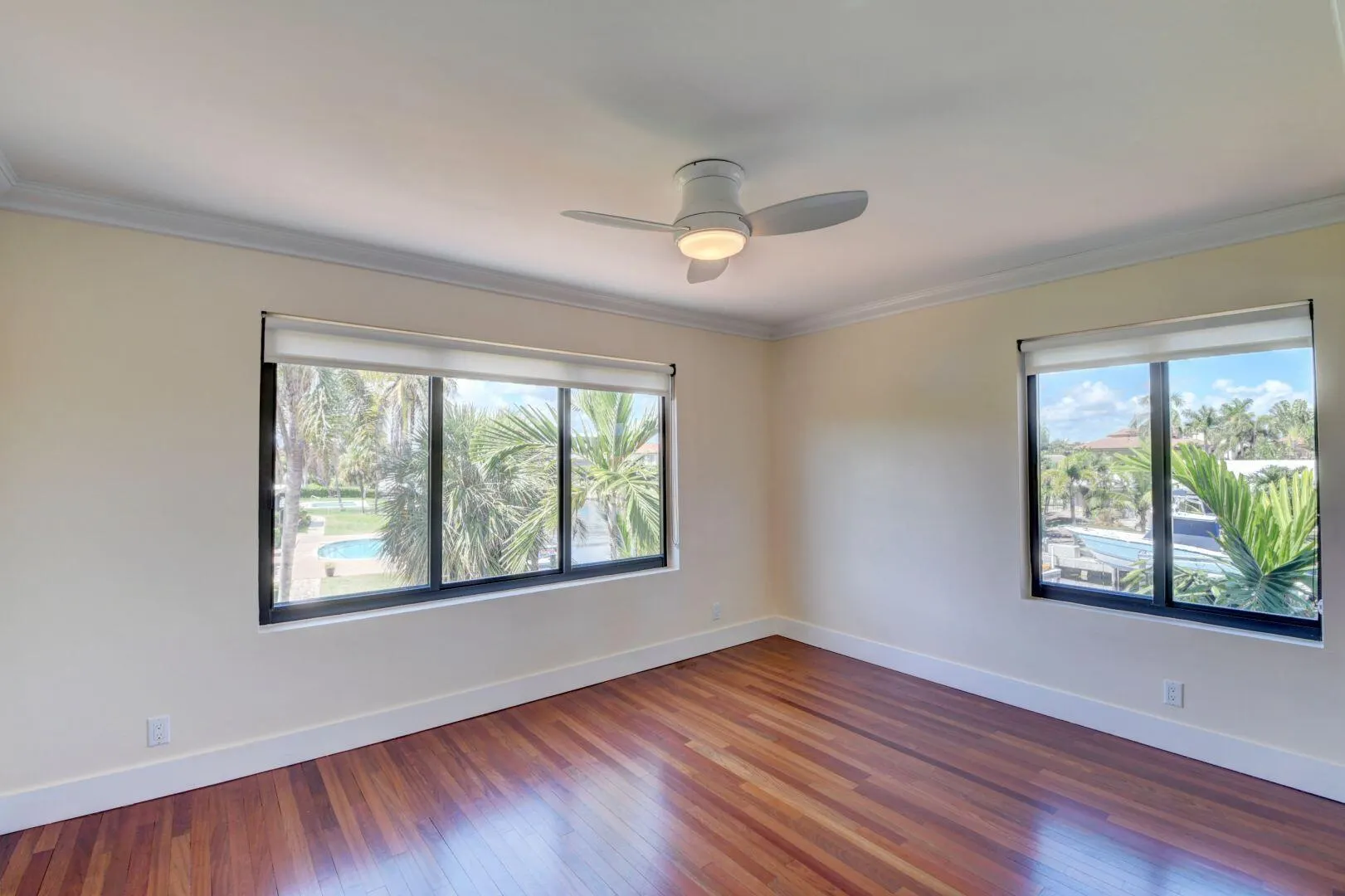 1121 Bel Air Drive, #4