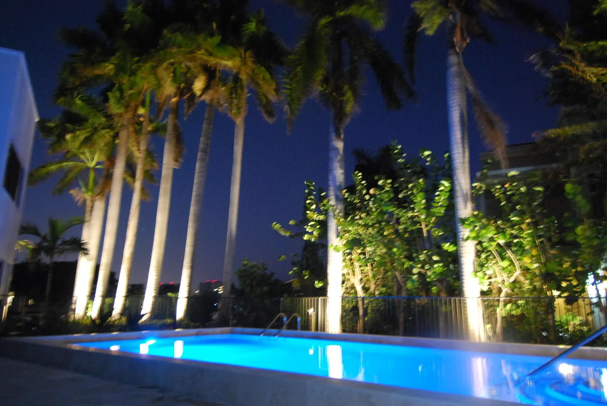 1121 Bel Air Drive, #4