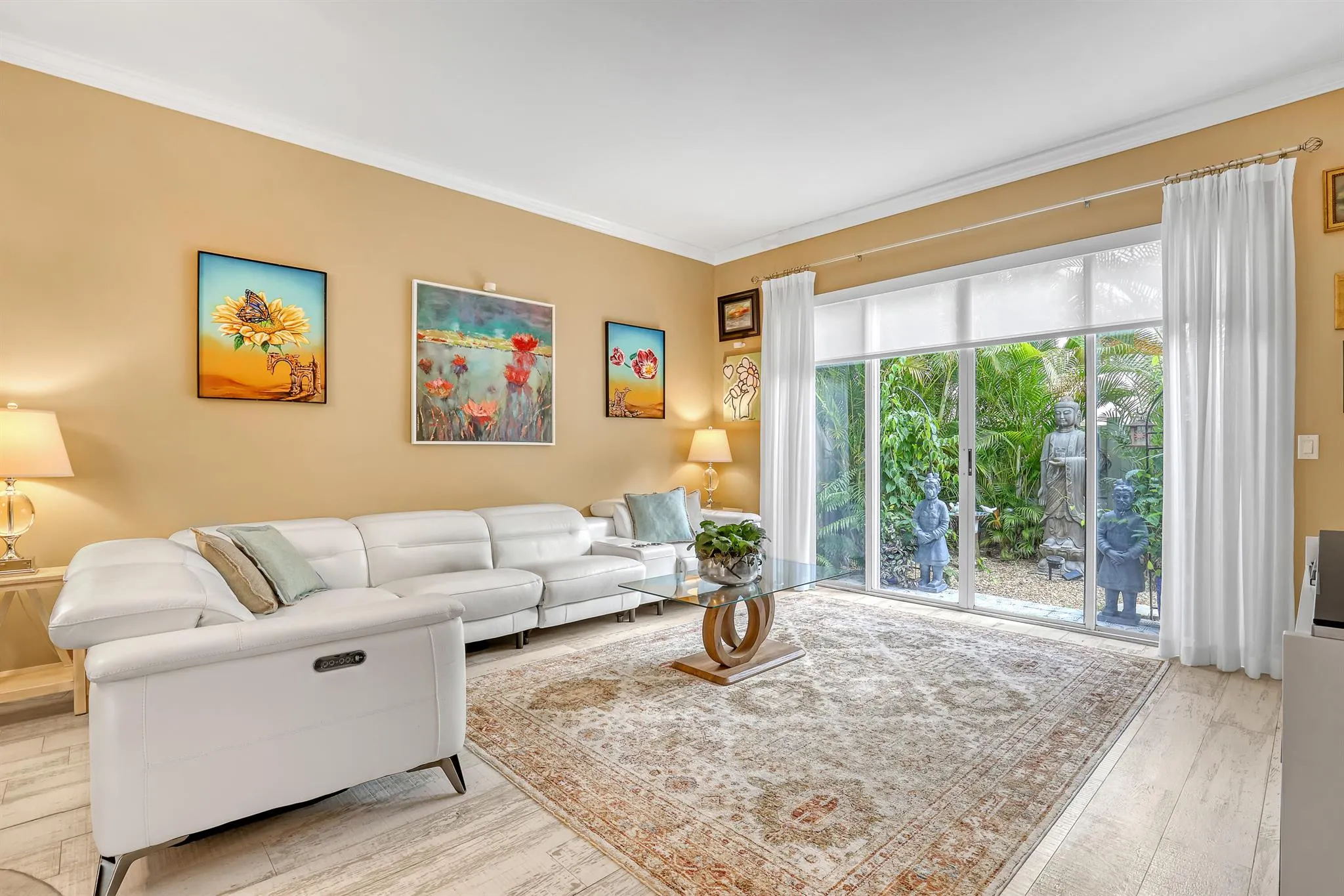 2076 Cezanne Road