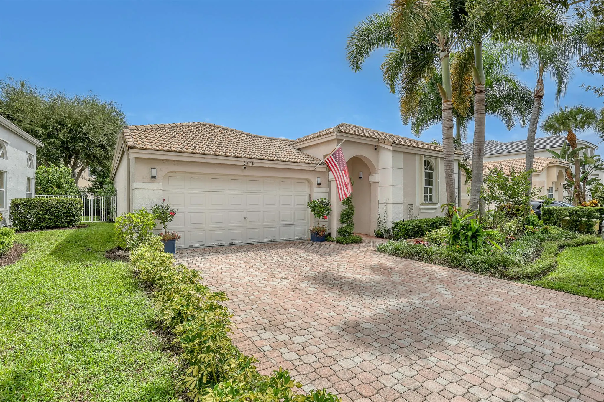 2076 Cezanne Road