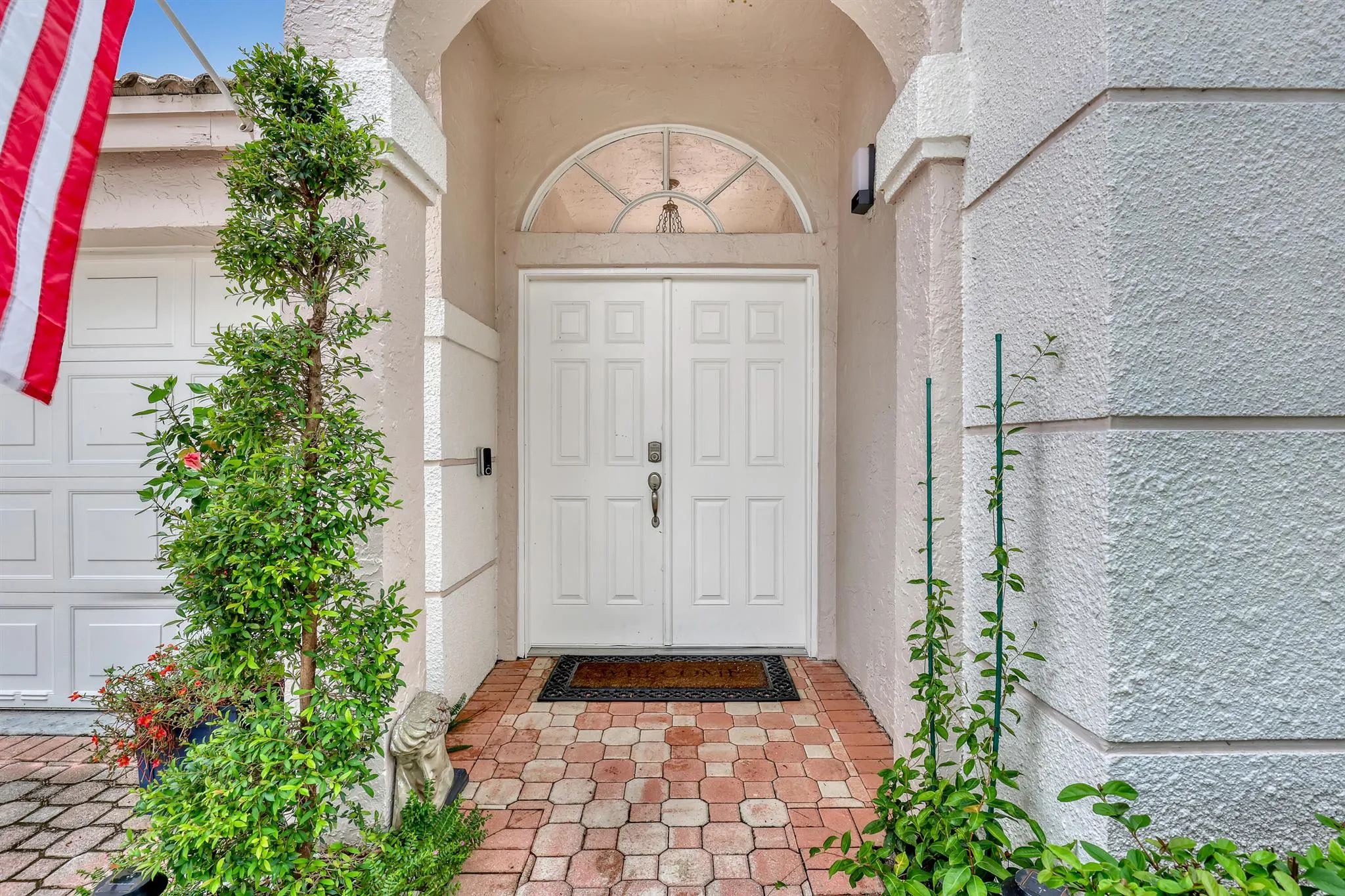 2076 Cezanne Road
