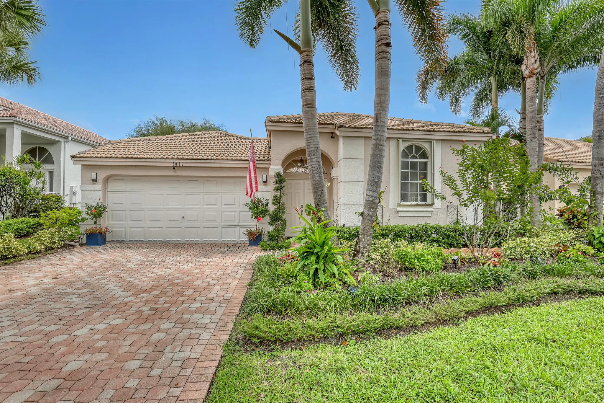 2076 Cezanne Road
