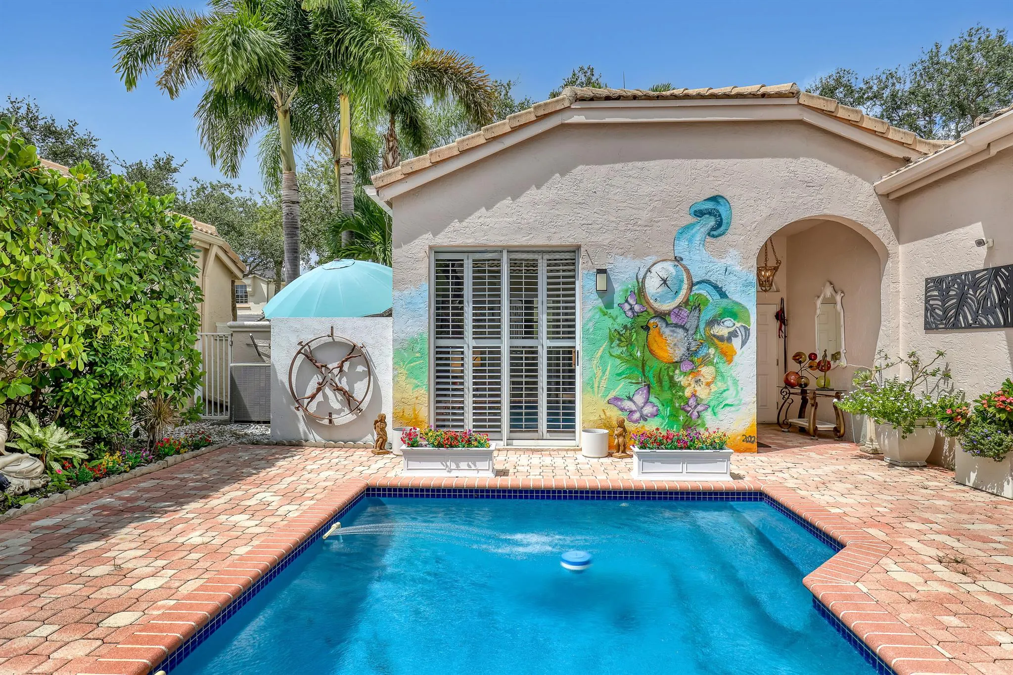 2076 Cezanne Road