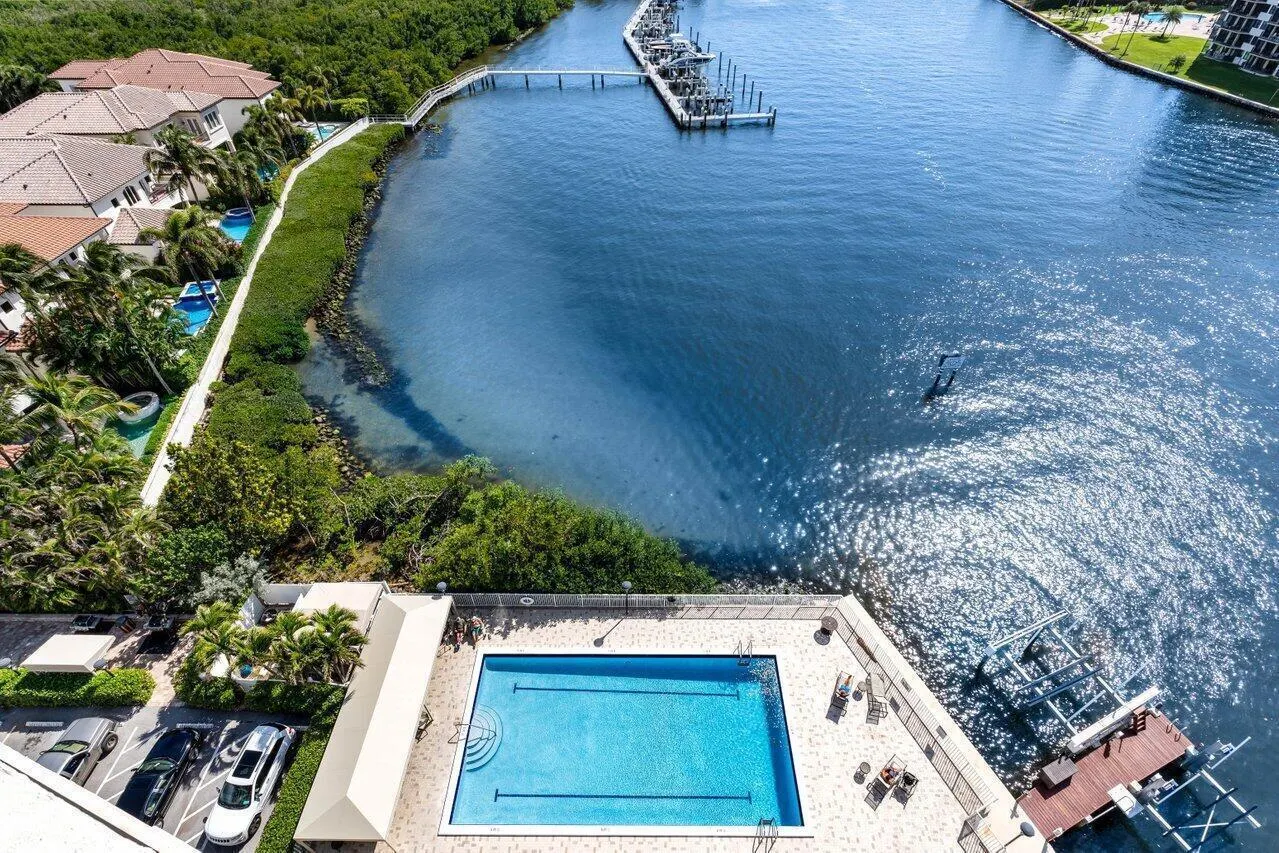 3912 S Ocean Boulevard, #704