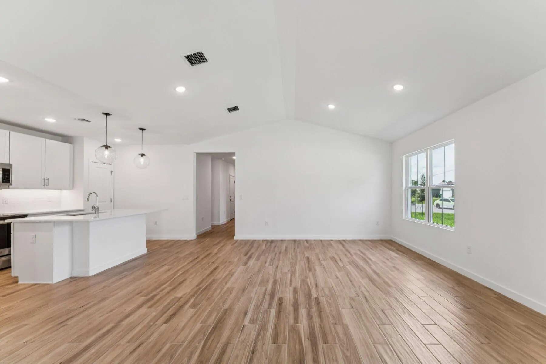 808 SW Trouville Avenue, #47