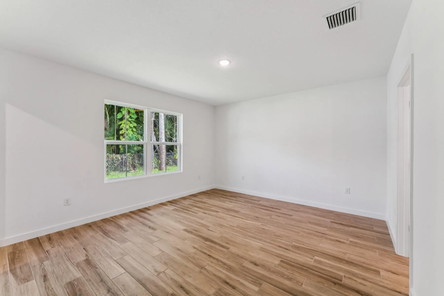 808 SW Trouville Avenue, #47