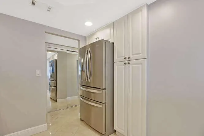 4200 N Ocean Drive, #2-903