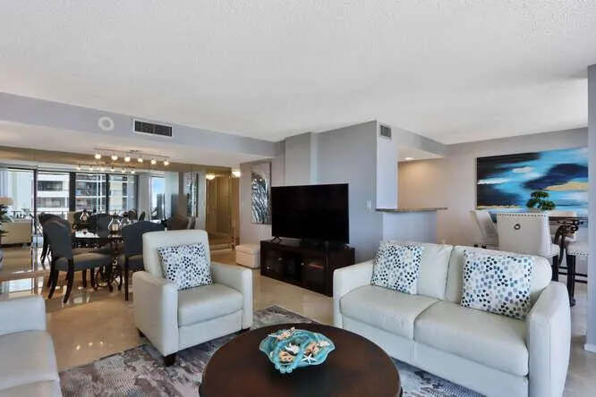 4200 N Ocean Drive, #2-903