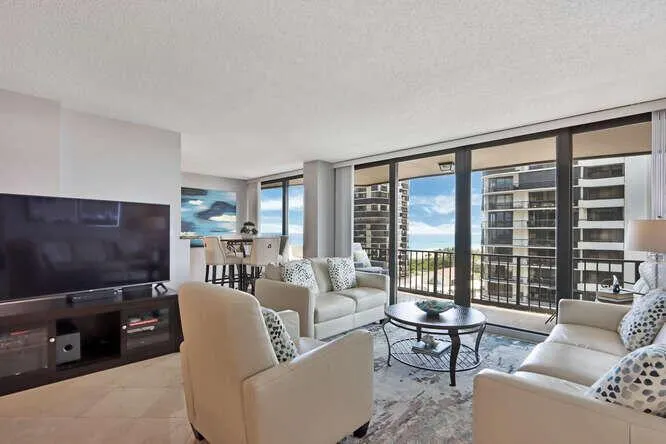 4200 N Ocean Drive, #2-903