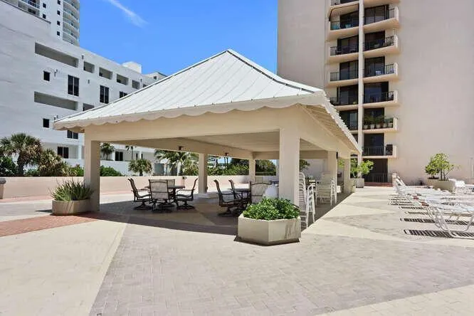 4200 N Ocean Drive, #2-903