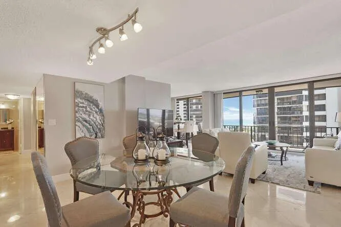 4200 N Ocean Drive, #2-903