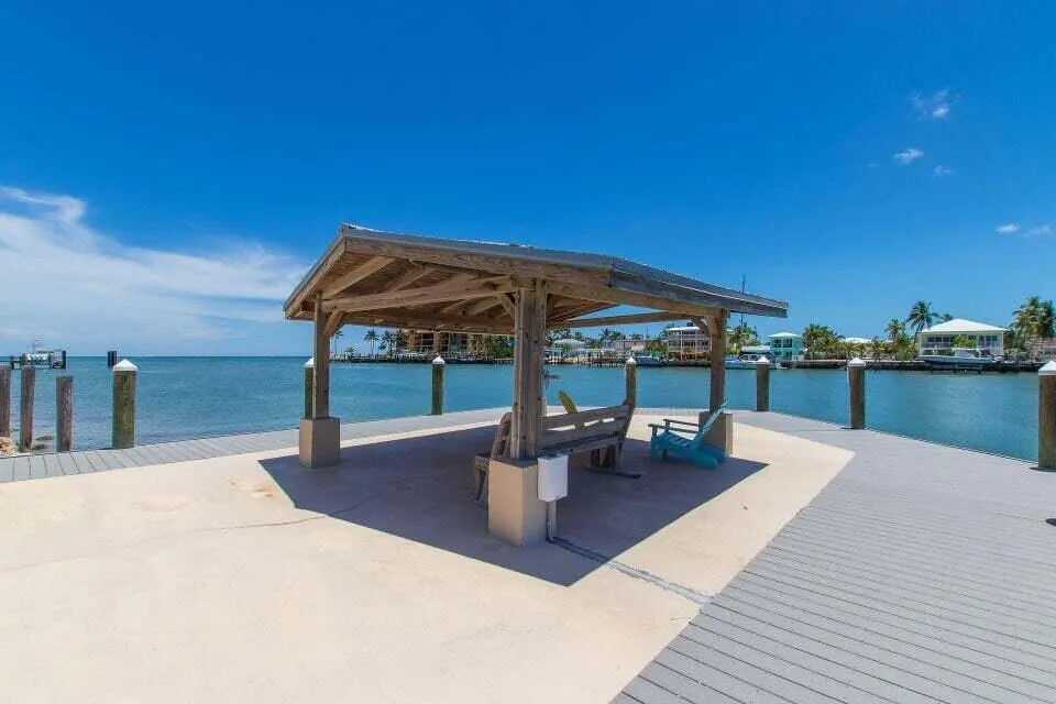 2000 Coco Plum Drive, #601