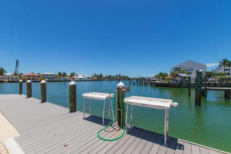 2000 Coco Plum Drive, #601