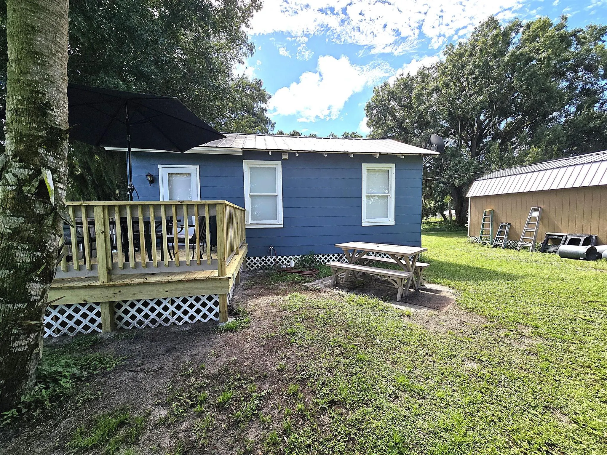 2219 County Road 721 Loop