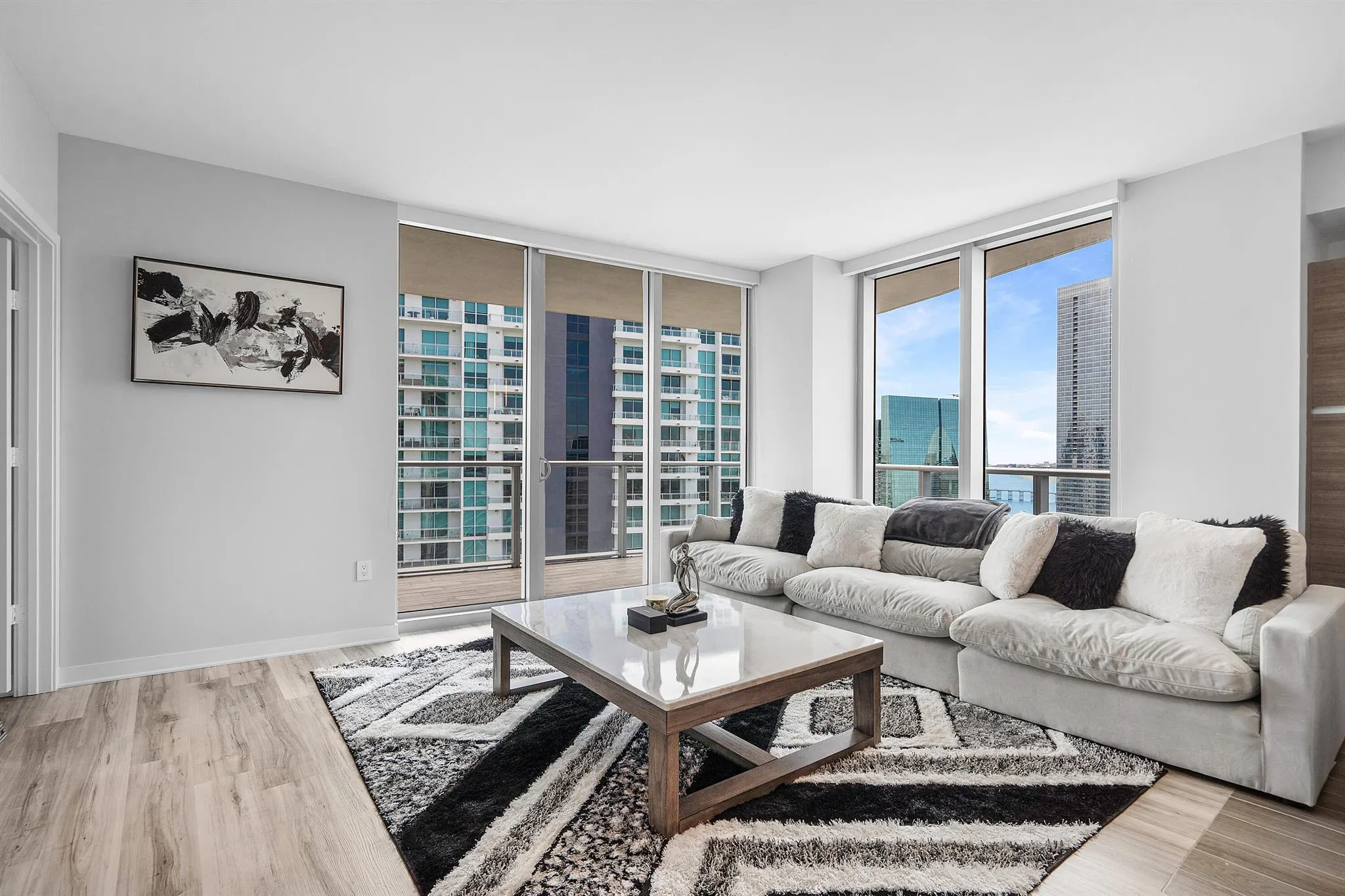 1100 S Miami Avenue, #3901