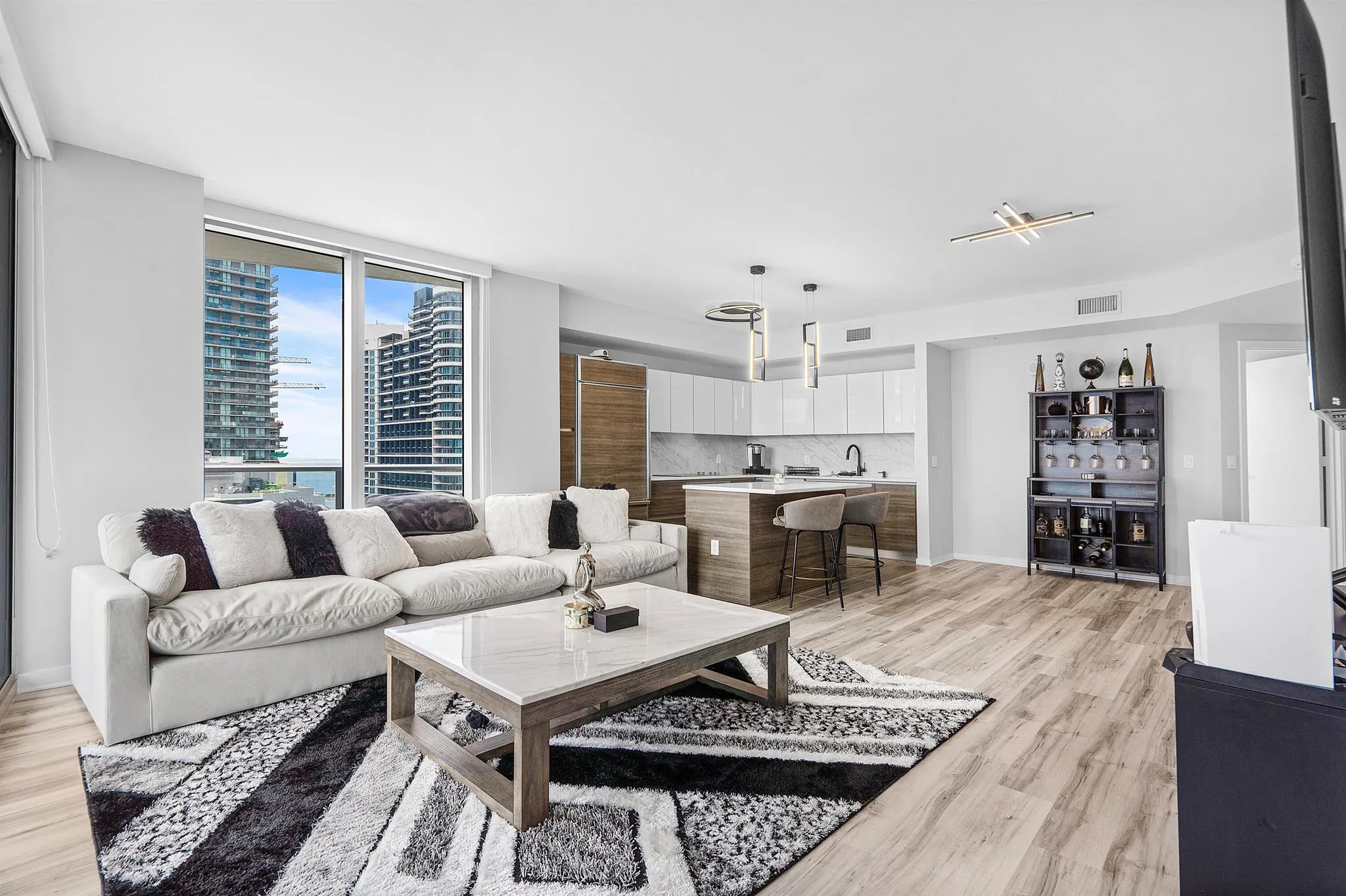 1100 S Miami Avenue, #3901