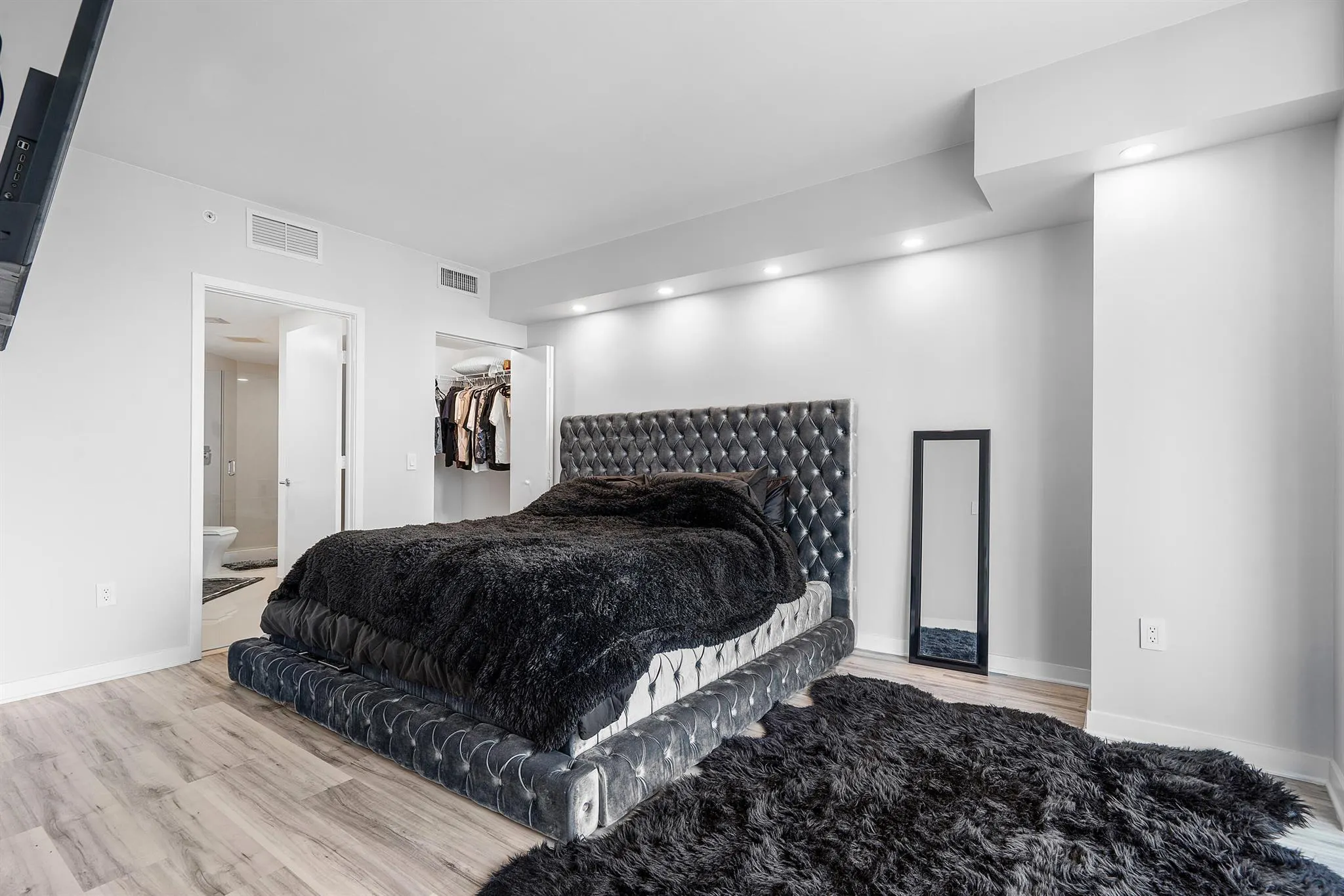 1100 S Miami Avenue, #3901