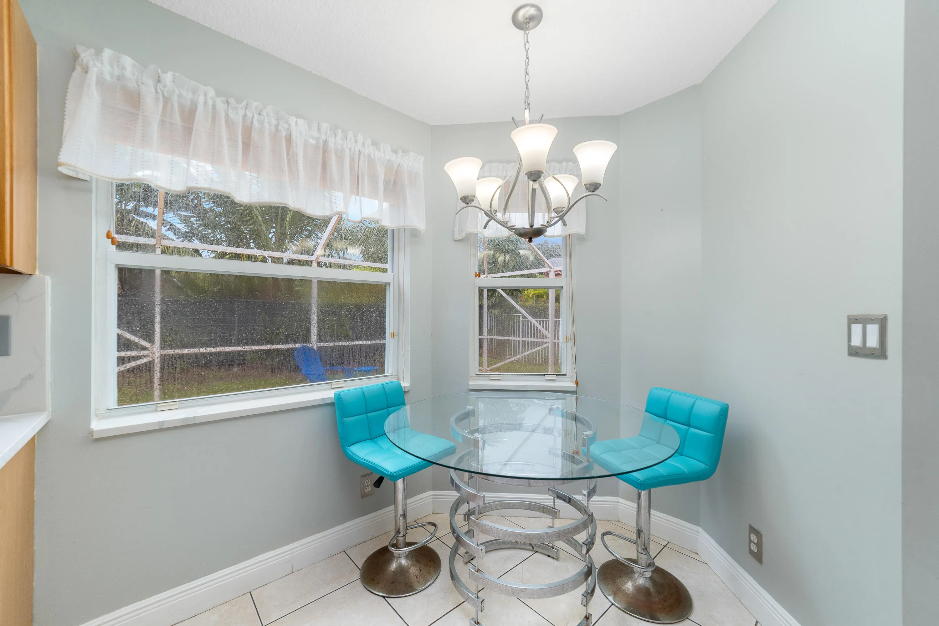 3943 Crescent Creek Drive