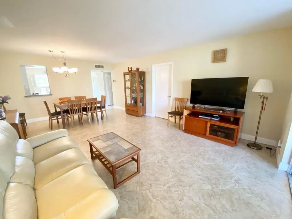 14527 Bonaire Boulevard, #203