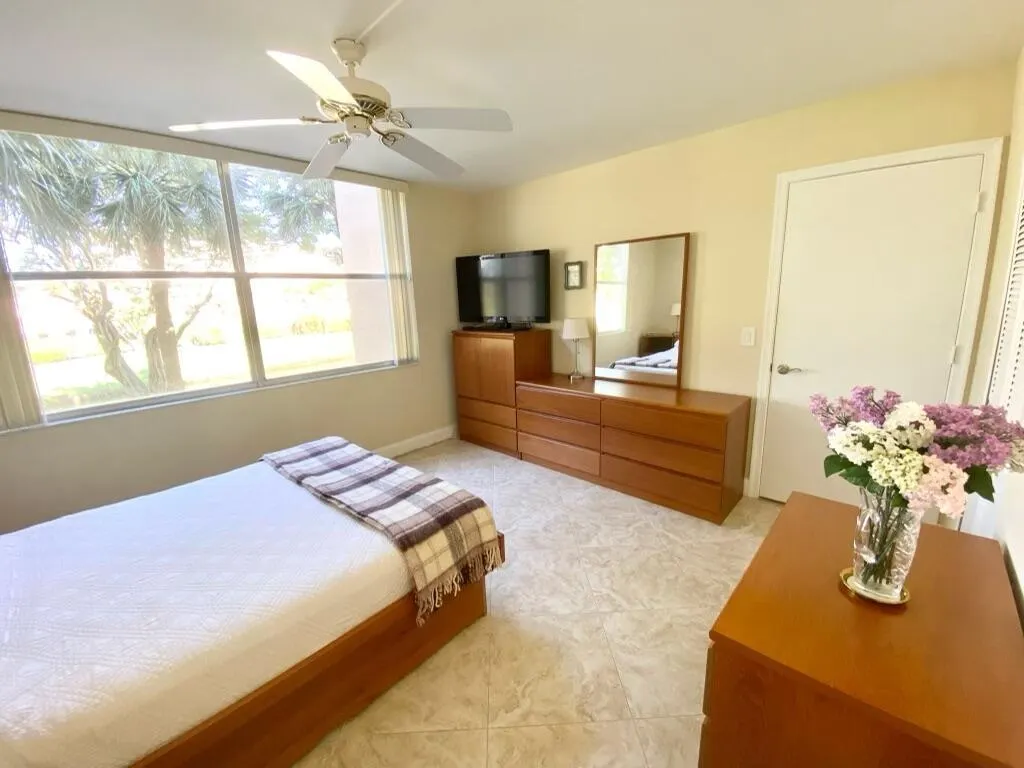 14527 Bonaire Boulevard, #203