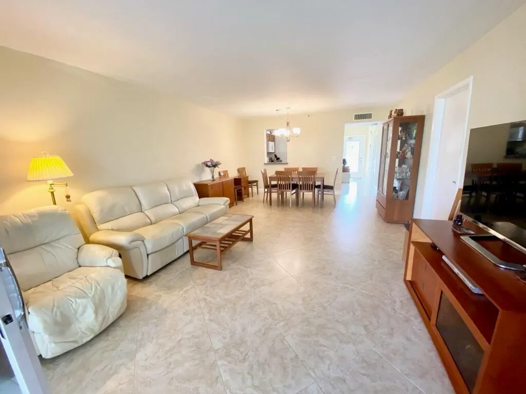 14527 Bonaire Boulevard, #203