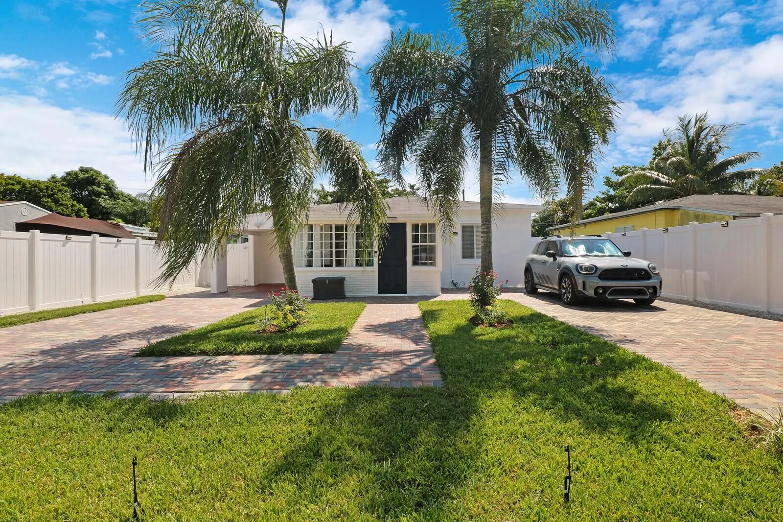 1108 NW 3rd Avenue