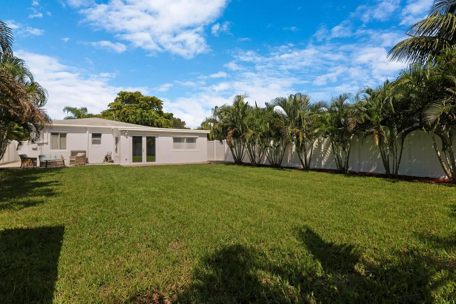1108 NW 3rd Avenue