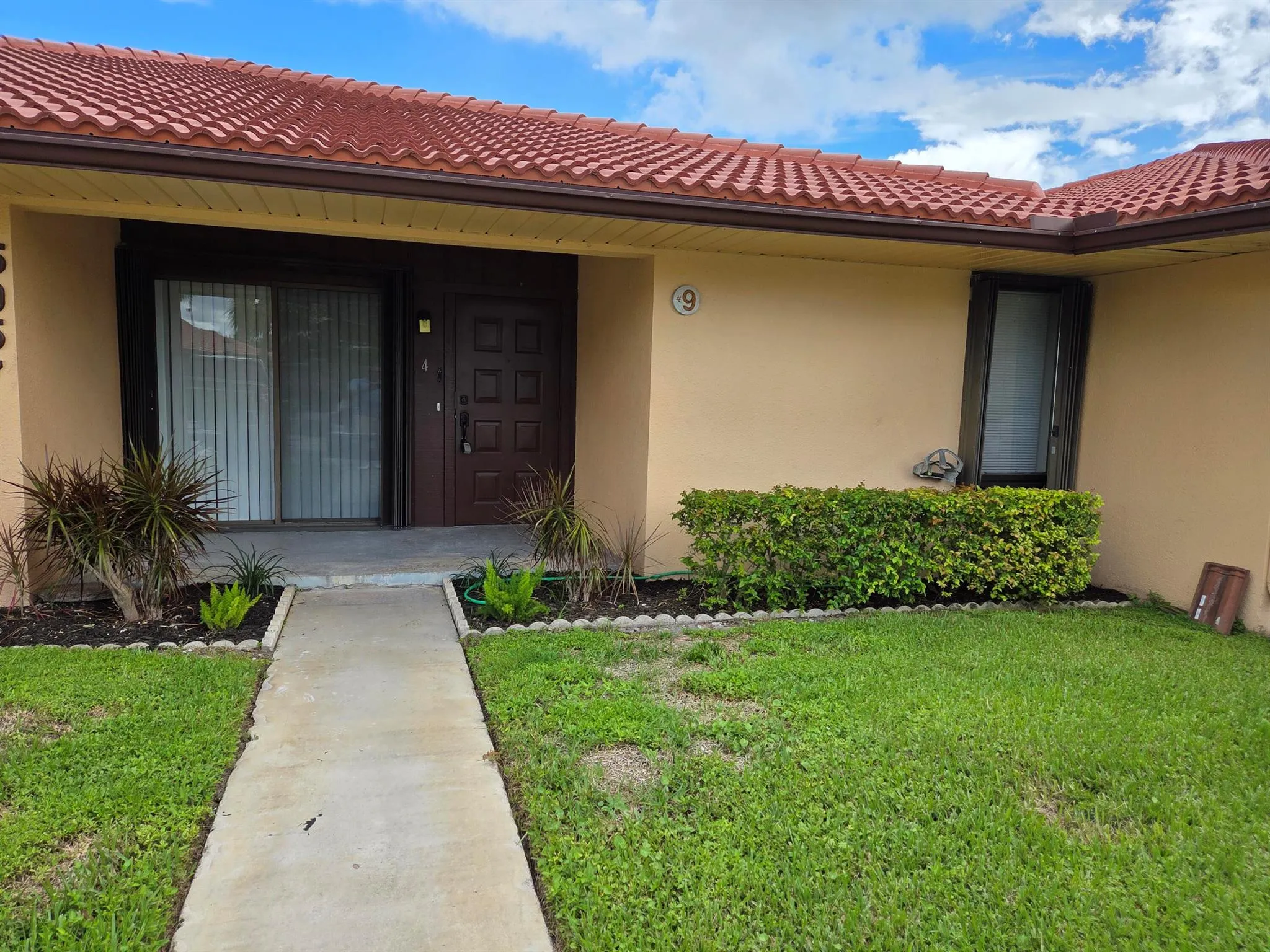 5957 Forest Hill Boulevard, #4