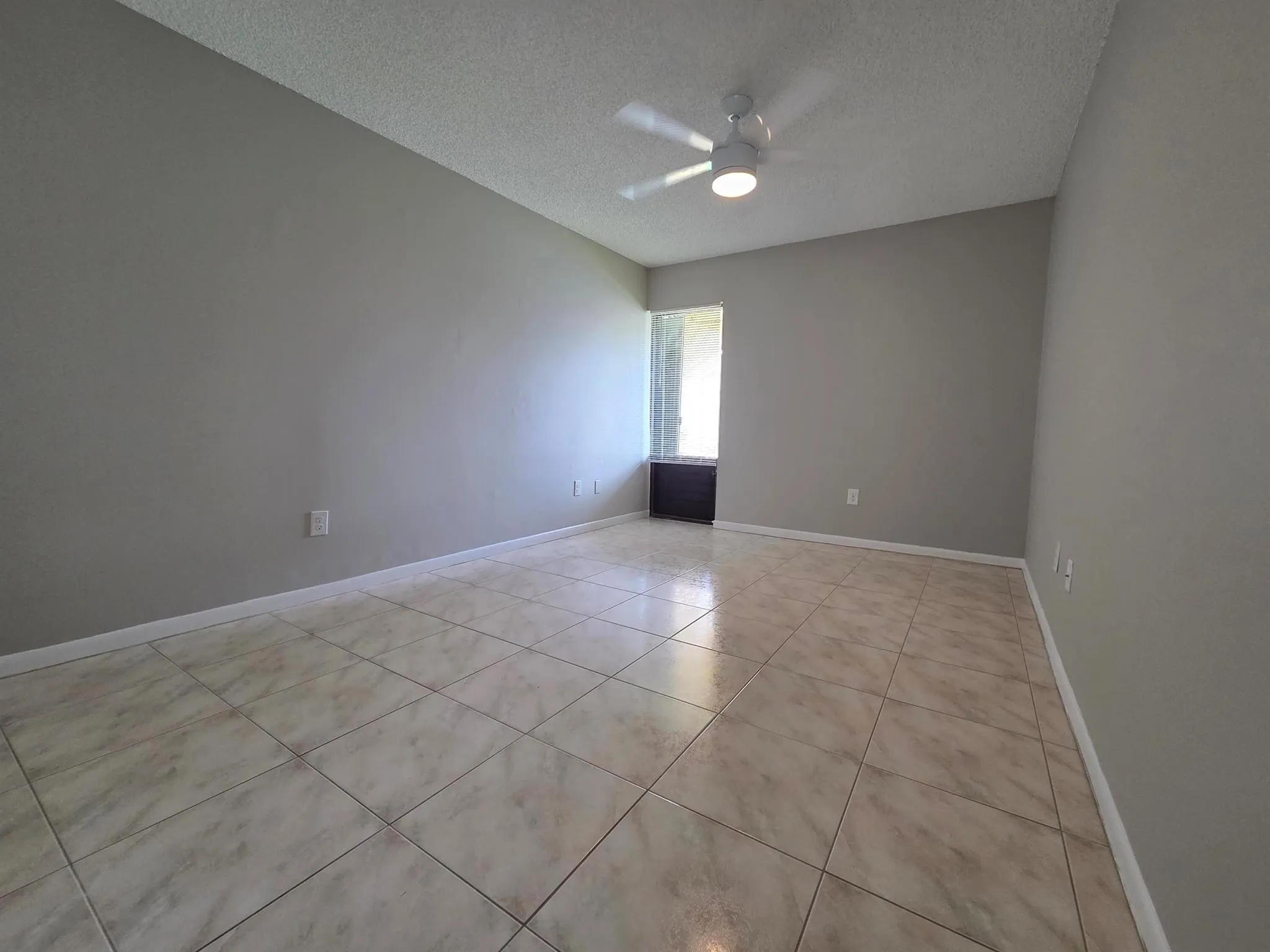 5957 Forest Hill Boulevard, #4