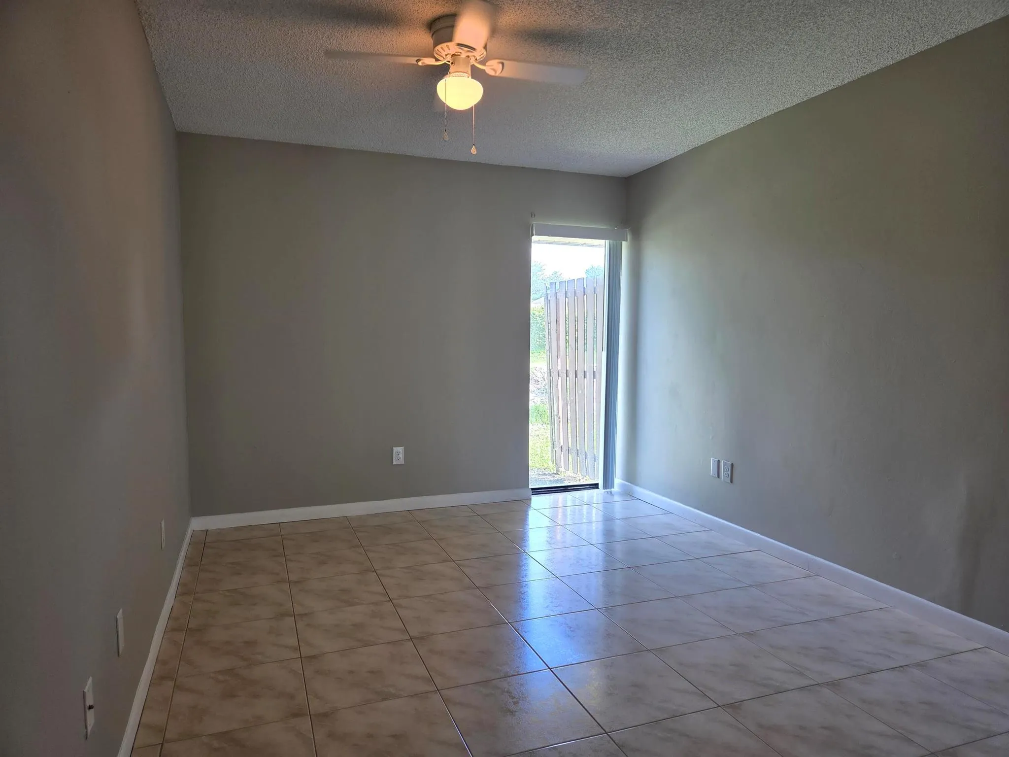 5957 Forest Hill Boulevard, #4