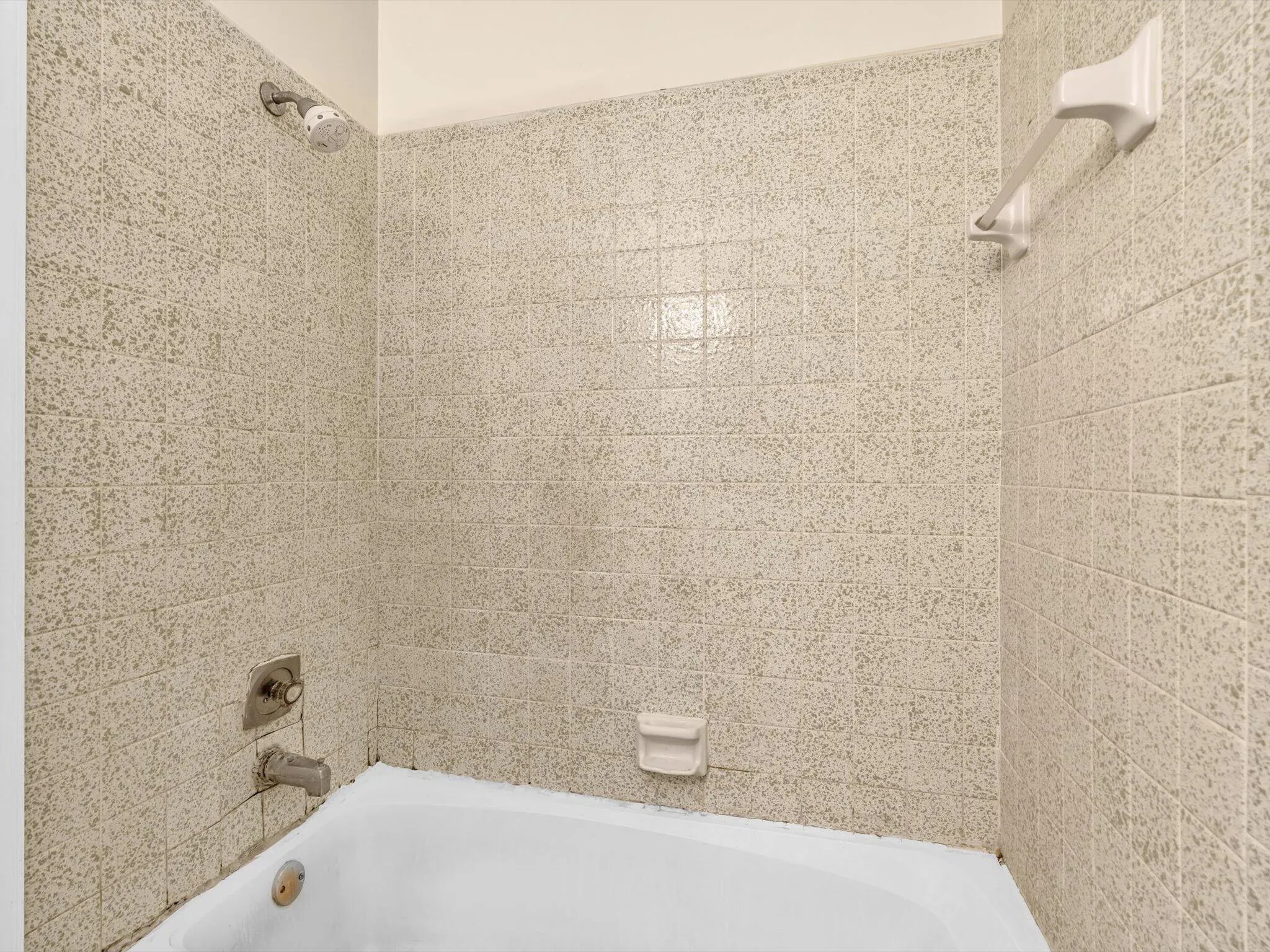 2635 Lowson Boulevard, #D