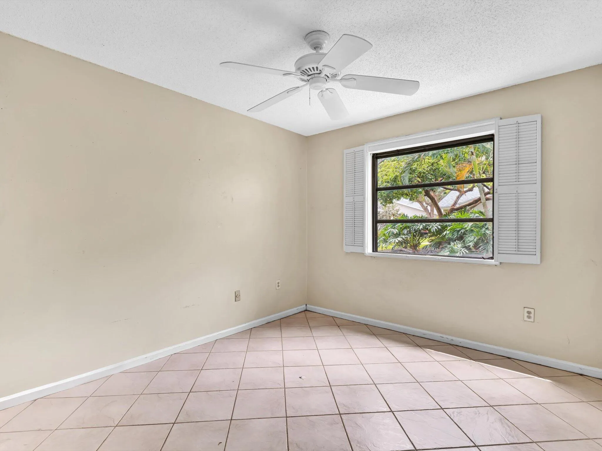 2635 Lowson Boulevard, #D