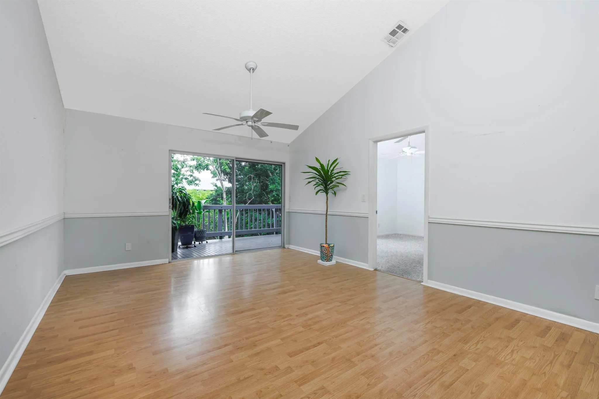 1421 NE 14th Court, #Q-26