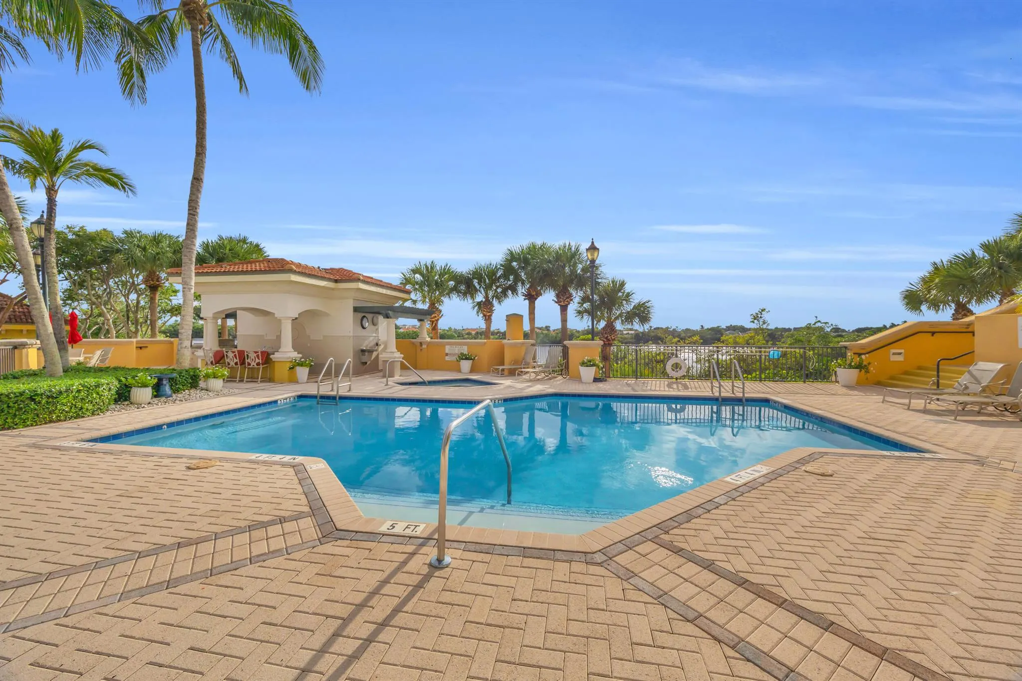 340 S Us Highway 1 408, #408
