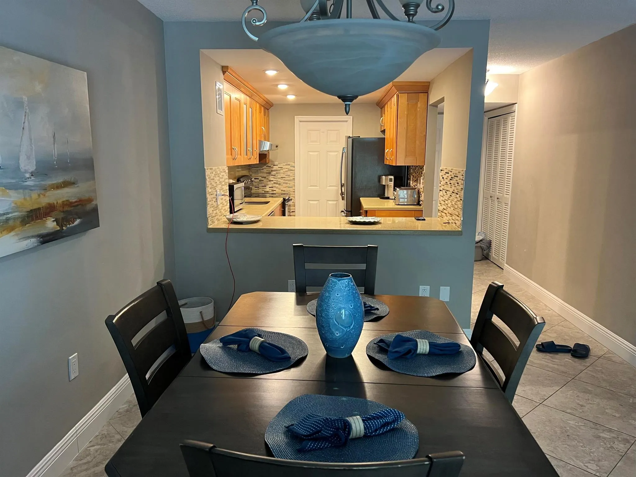 1021 Hillsboro Mile, #103
