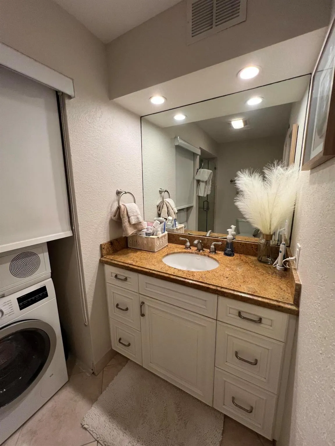 330 SE 20th Avenue, #315