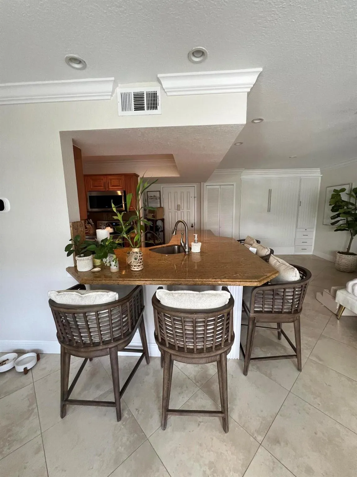 330 SE 20th Avenue, #315