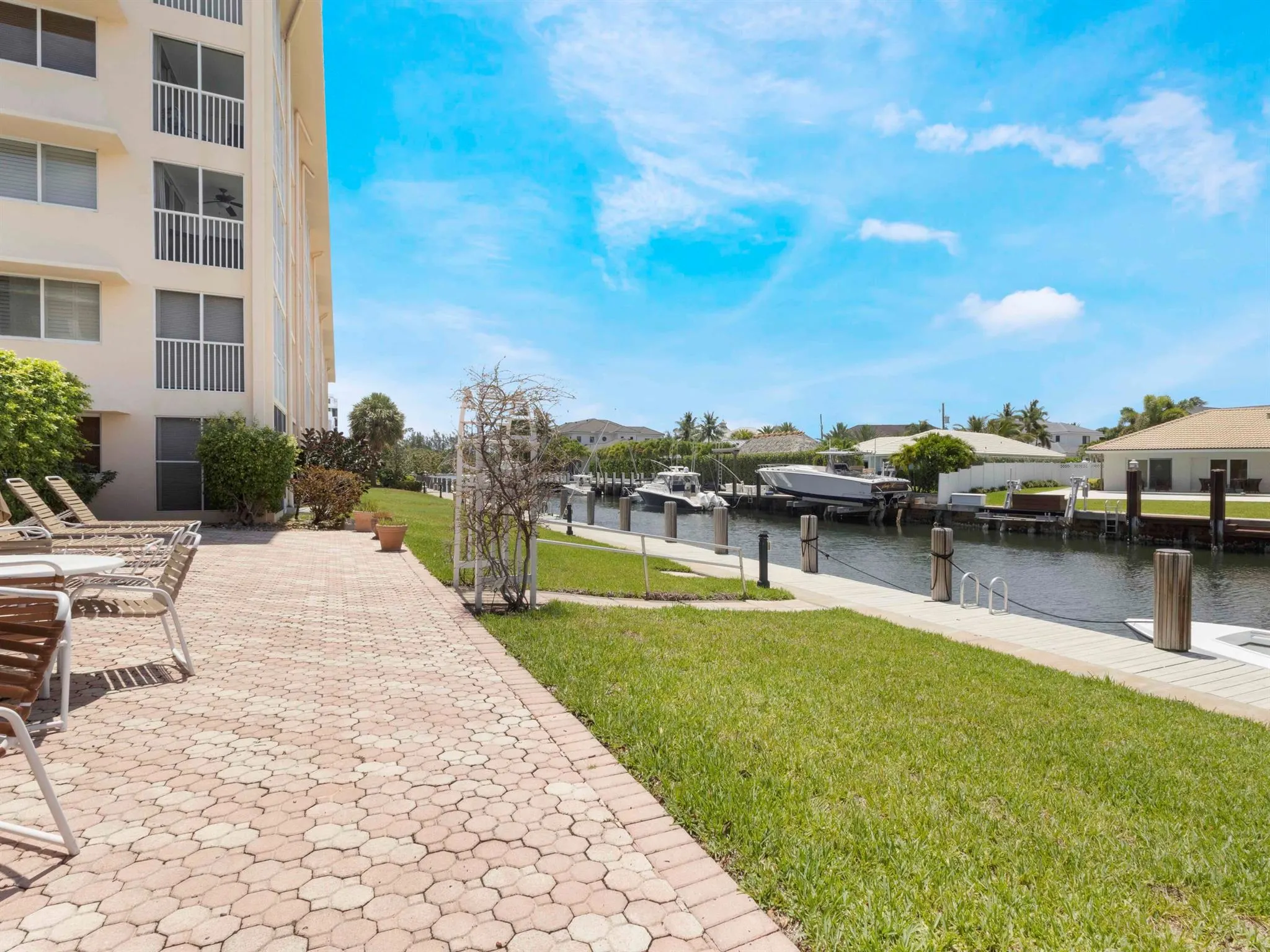 750 NE Spanish River 2020 Boulevard, #2020