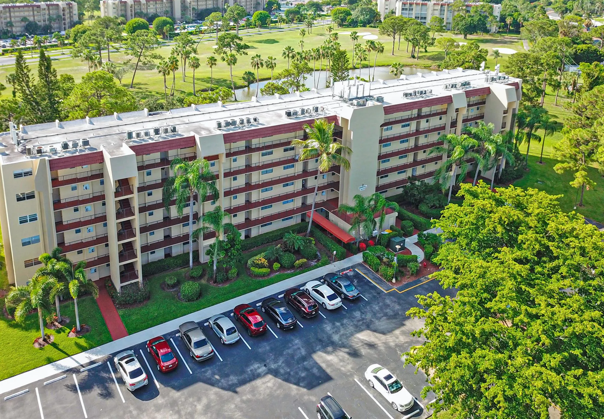 3810 Via Poinciana, #404