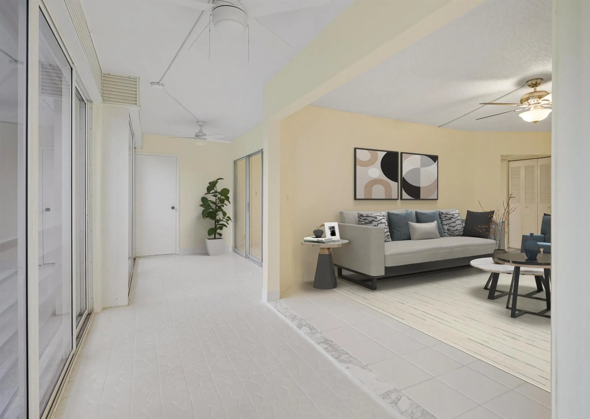 3810 Via Poinciana, #404