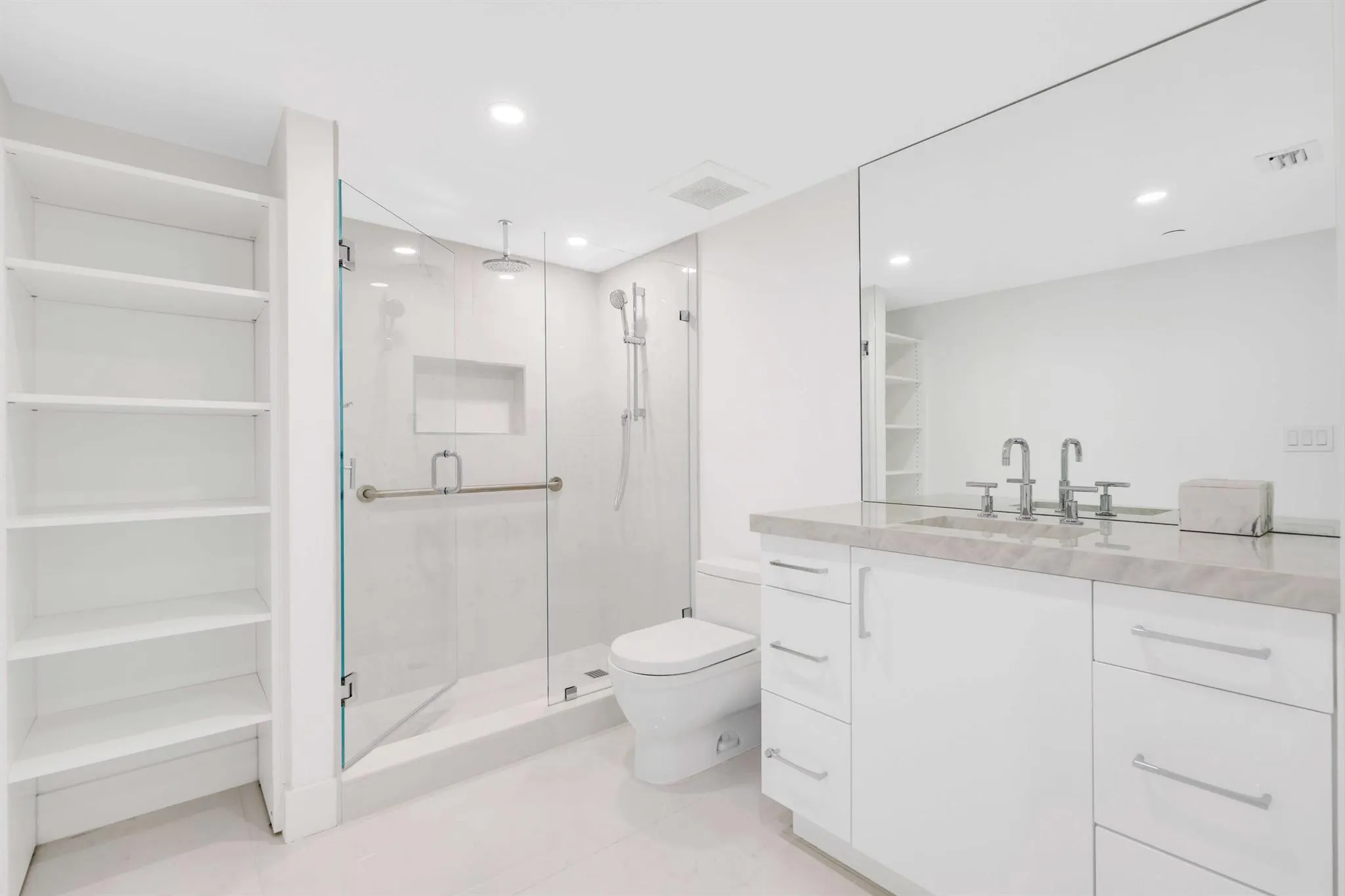 3440 S Ocean Boulevard, #402s
