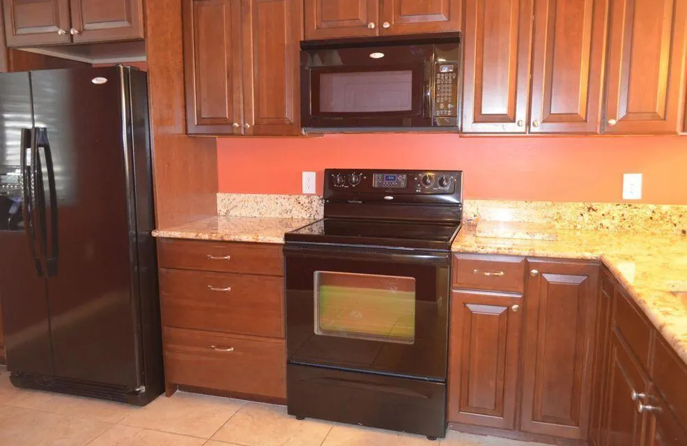 2721 Village Boulevard, #106