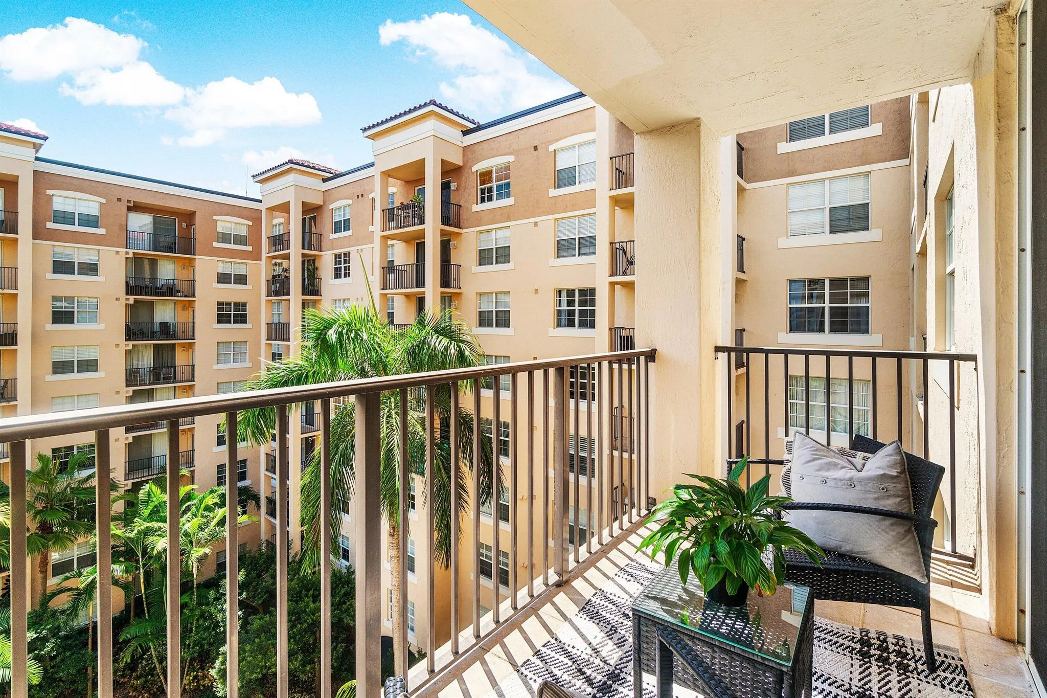 1801 N Flagler Drive, #729
