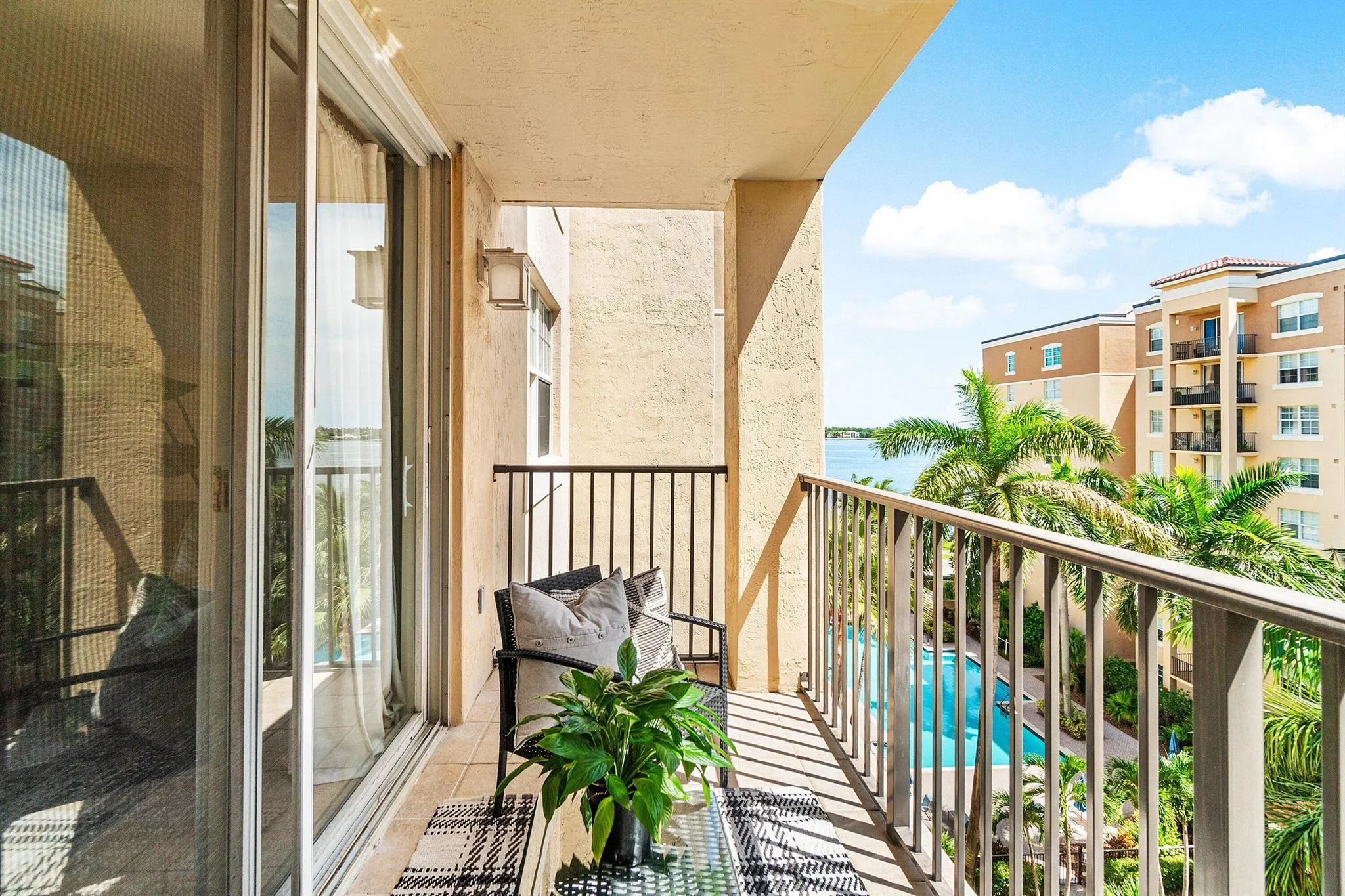 1801 N Flagler Drive, #729