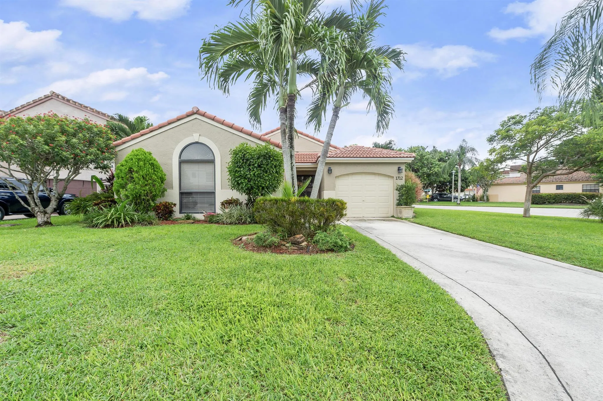 1712 Shoreside Circle Circle