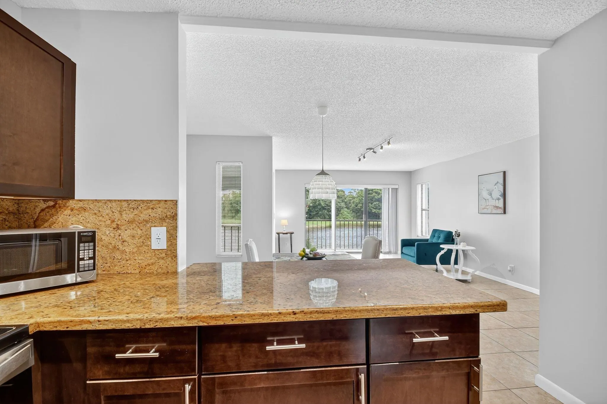 1002 Green Pine Boulevard, #C2