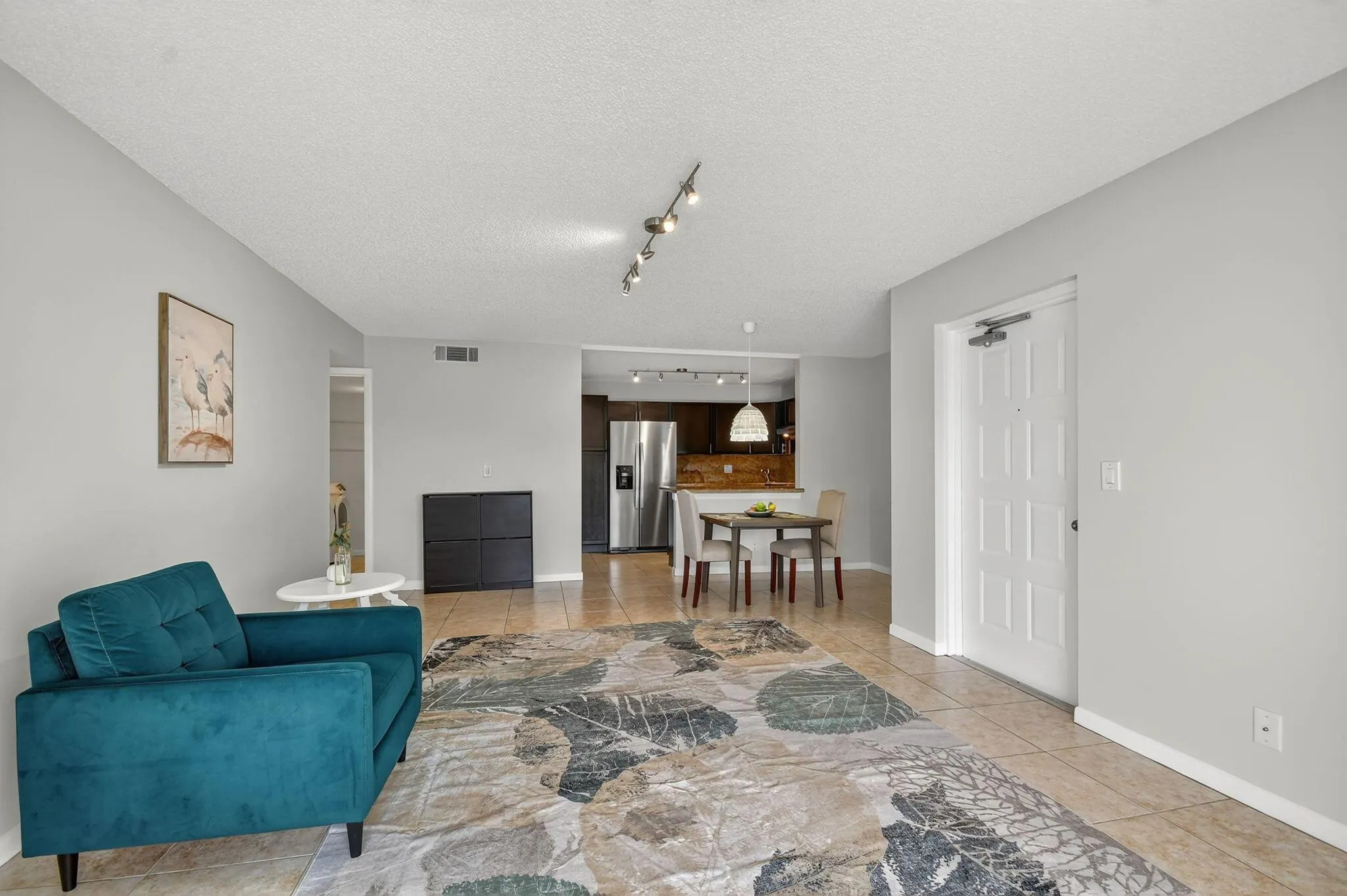 1002 Green Pine Boulevard, #C2