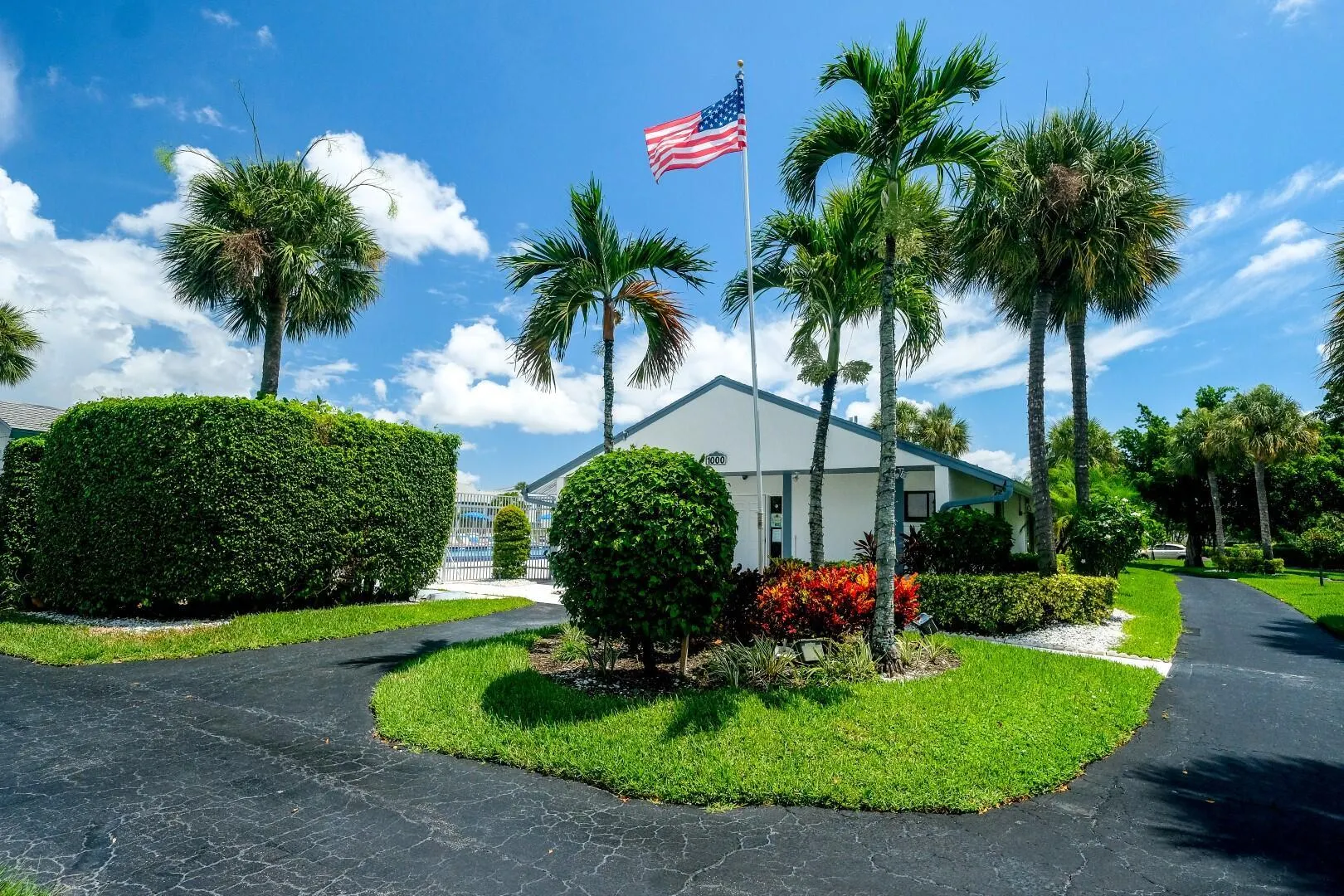 1002 Green Pine Boulevard, #C2
