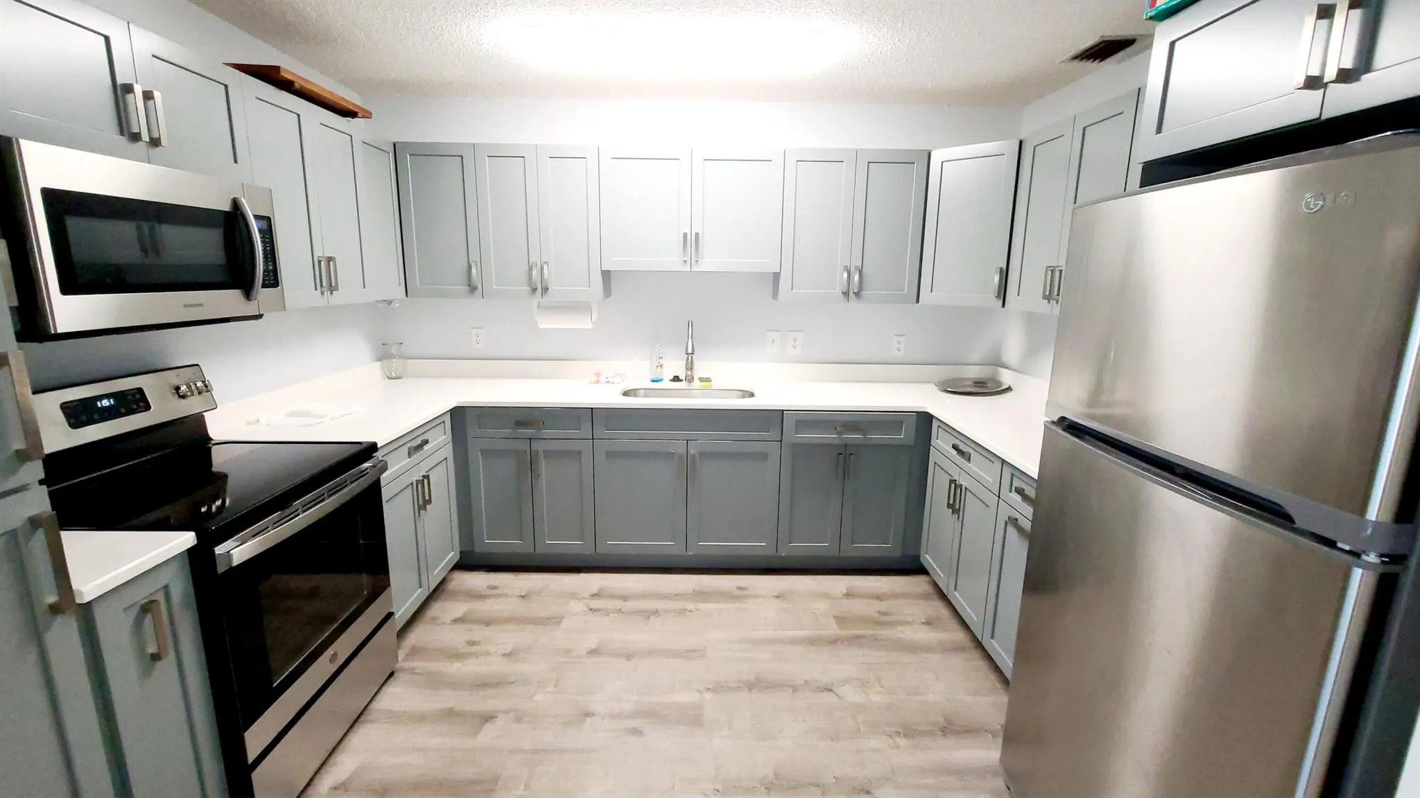1002 Green Pine Boulevard, #C2