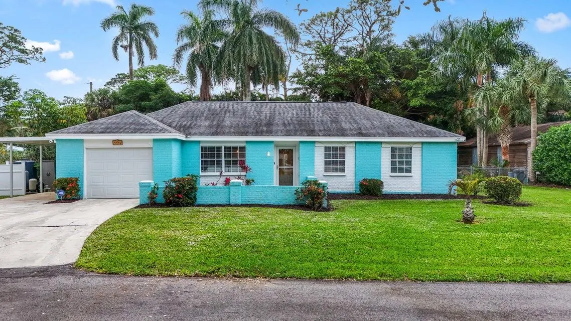 5554 Hibiscus Road